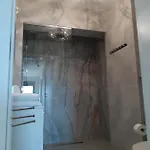 Aura Delux Seaside Apartament *
